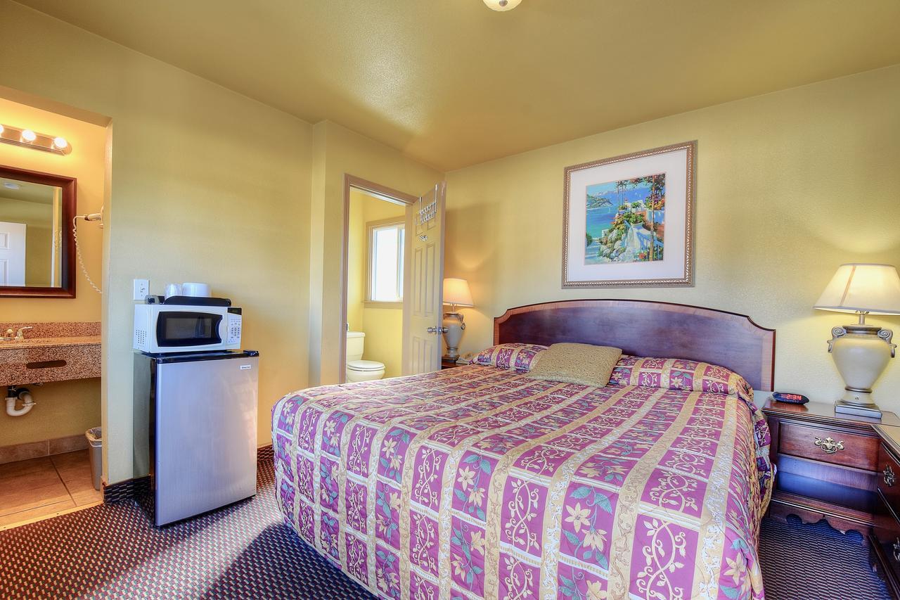 Bayside Inn Monterey Buitenkant foto